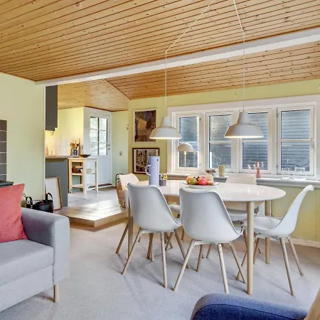 Holiday home Ljuba - 700m From The Sea In Western Jutland By Interhome