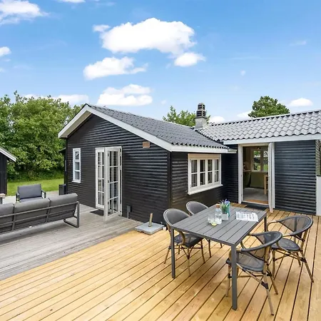 Feriehus Ljuba - 700m From The Sea By Interhome Oksbøl