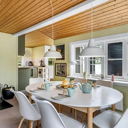 Feriehus Ljuba - 700m From The Sea By Interhome Oksbøl