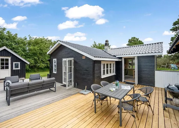 Feriehus Ljuba - 700m From The Sea By Interhome Oksbøl