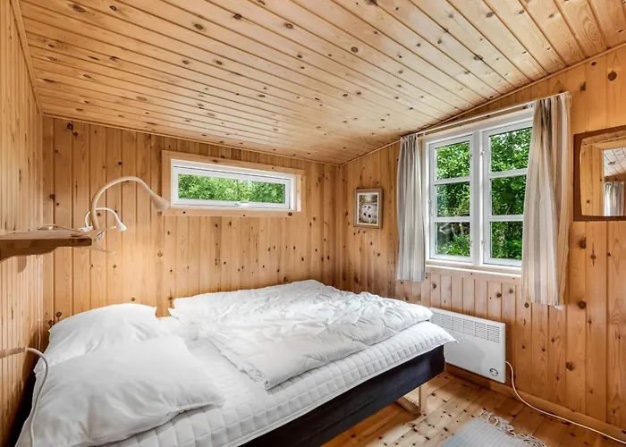 Ljuba - 700m From The Sea By Interhome